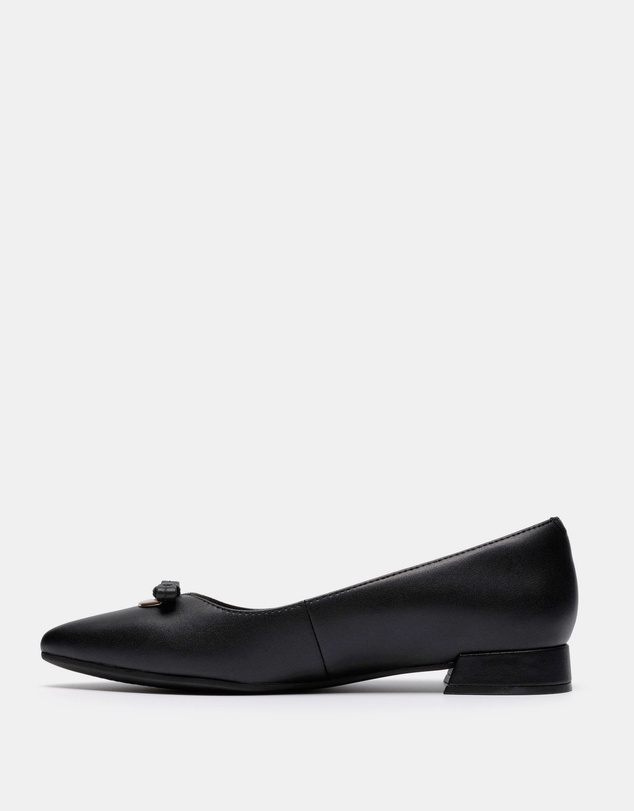 Clarks - Natalyn Trim Black