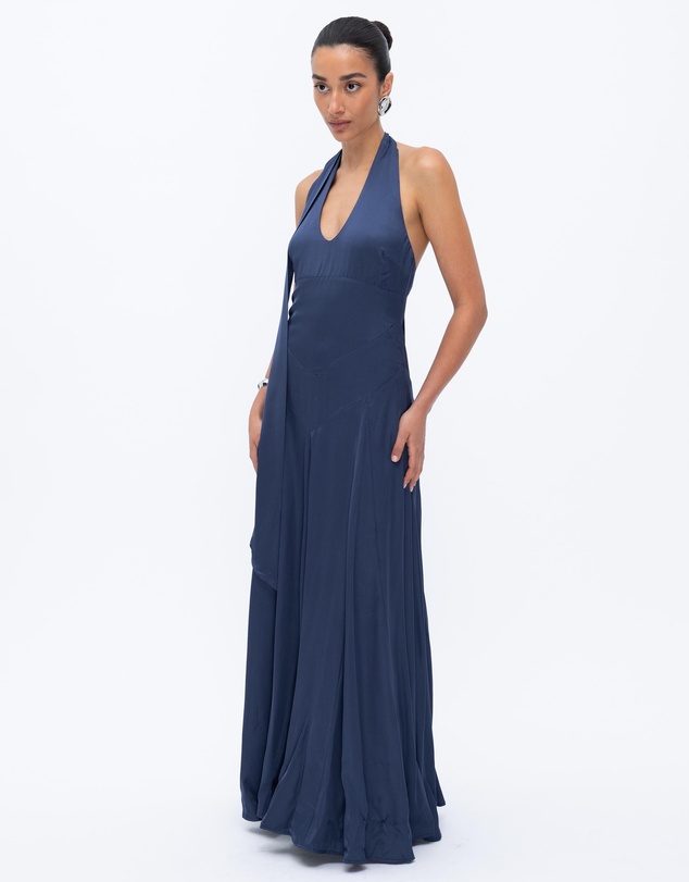 Minima Esenciales - Daphne Halter Scarf Maxi Dress