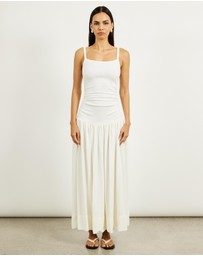 Minima Esenciales - Ever Gathered Maxi Dress