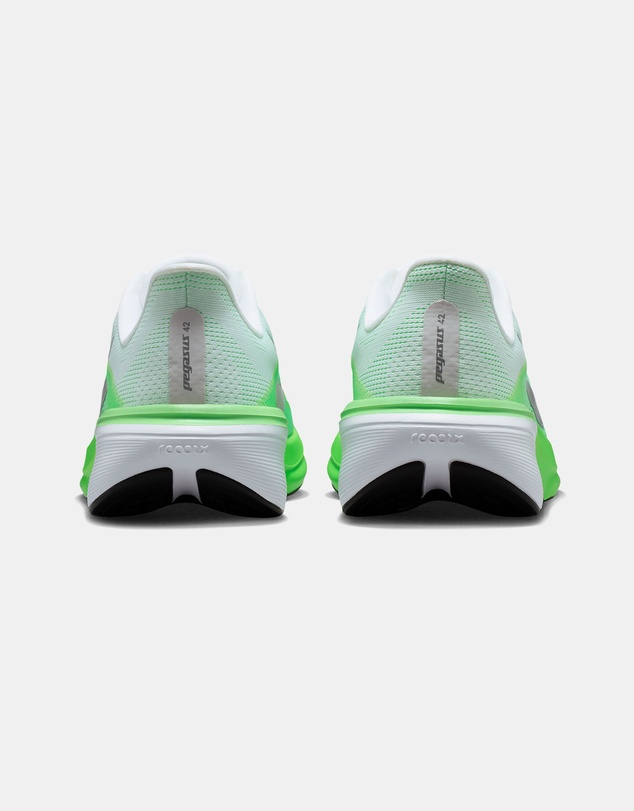 Nike - Air Zoom Pegasus 42 - Women's