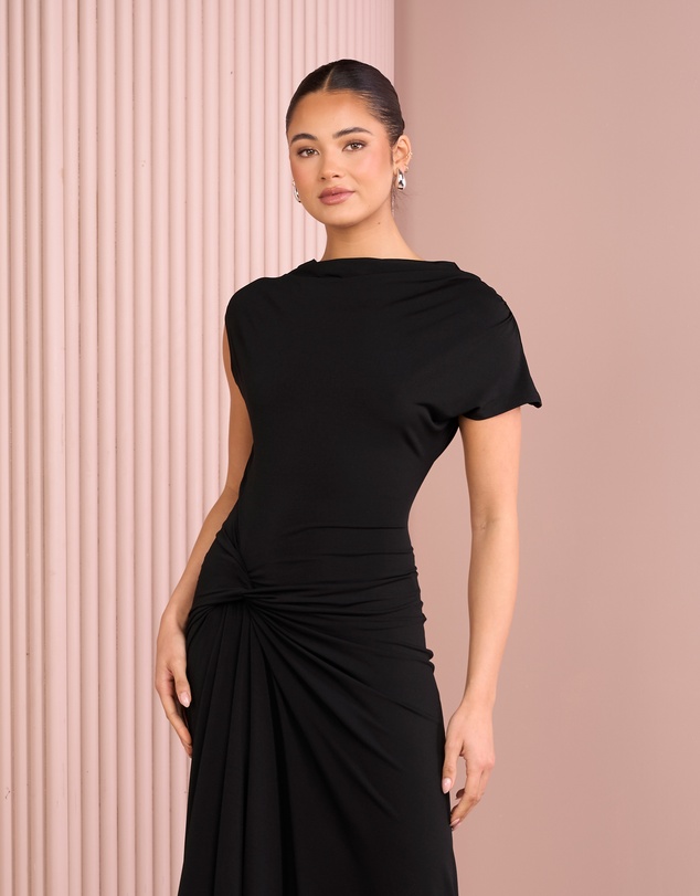 Azzurielle - Reynolds Boat Neck Maxi Dress