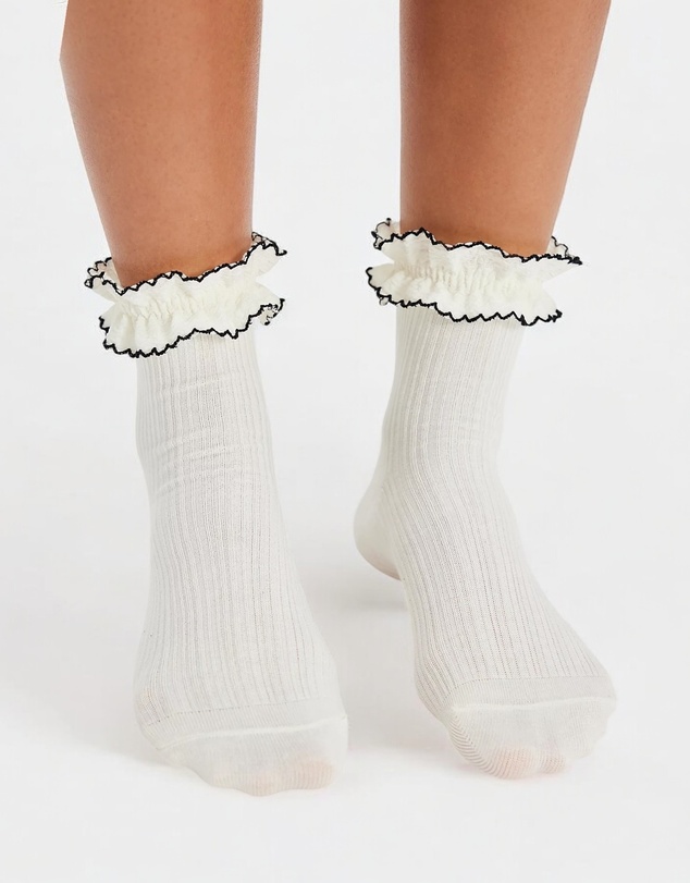 High Heel Jungle - Sheer Frilly Socks