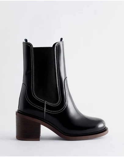 & Other Stories - Heeled Leather Chelsea Boots