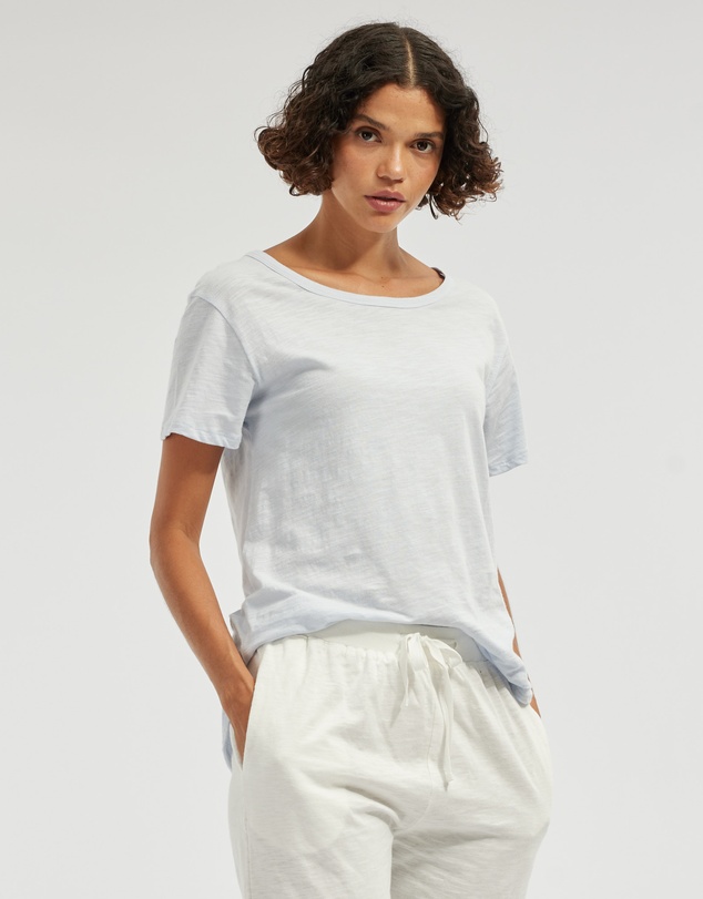 Amelius - Kie Rounded Hem Tee