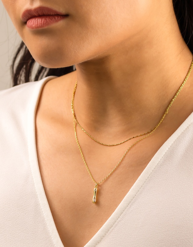 Wanderlust + Co - Alphabet Bubble Pendant Necklace - Letter I