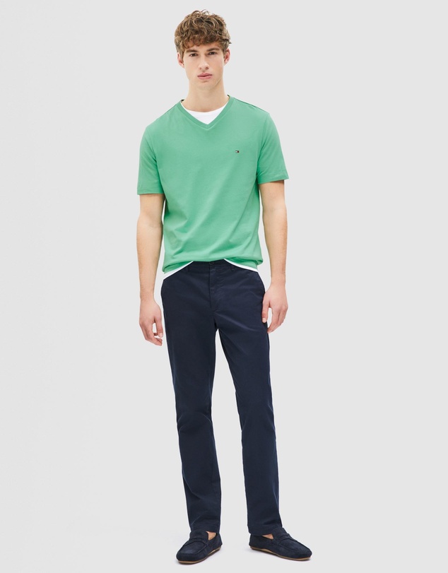 Tommy Hilfiger - Essential V-Neck Tee