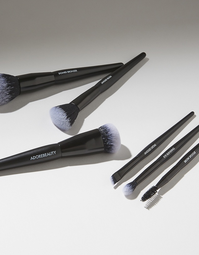 Adore Beauty - Tools of the Trade Eye Blending Brush