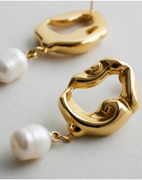 Native Sol - Rome Pearl Earrings