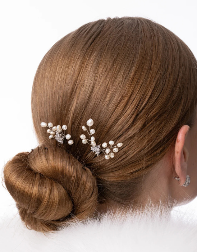 Stephanie Browne - Bocheron Pearl Pin Set