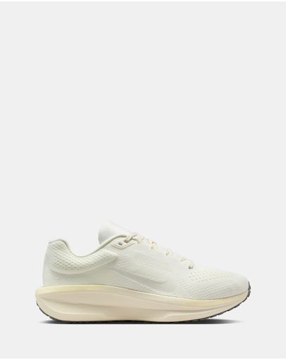 Chalk, White Coconut & Milk Sail