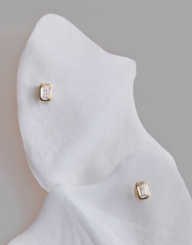 SAINT VALENTINE - Lineaire Studs - Gold