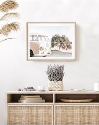 Olive et Oriel - Wategos Kombi Art Print