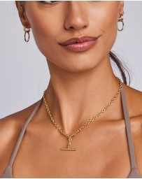 Zoe Olivia - 9K Gold T-Bar Neckalce