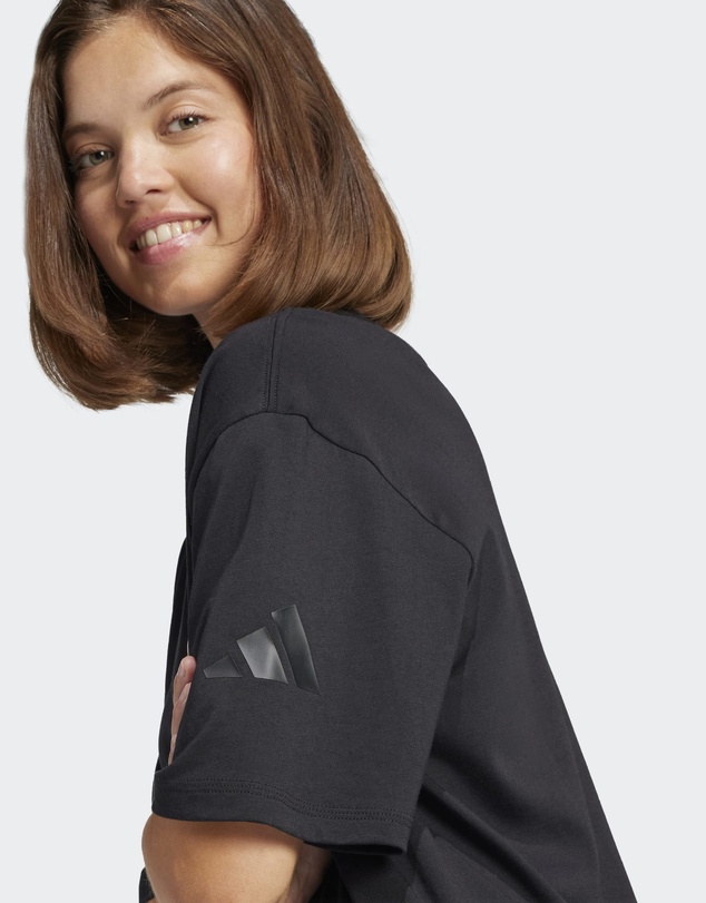 adidas Sportswear - Essentials Contemporary Logo Boyfriend Tee Womens