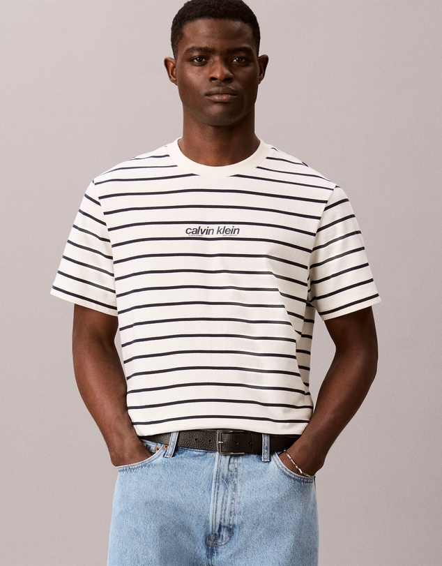 Calvin Klein Jeans - Logo Graphic Stripe Relaxed T-Shirt