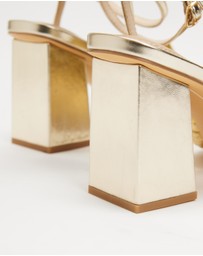 SPURR - Fallen Heels - ONLINE EXCLUSIVE