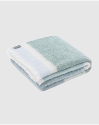 St Albans - Alpaca Throw Whitehaven