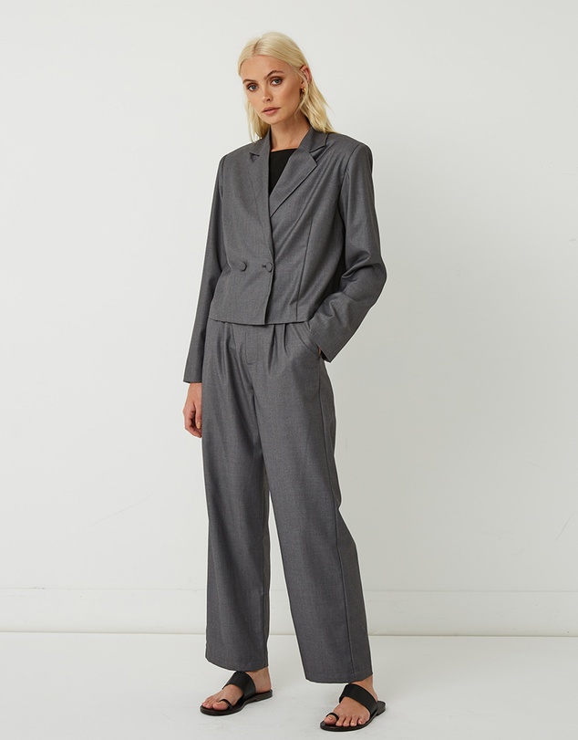 FRIEND of AUDREY - Carter Cropped Blazer