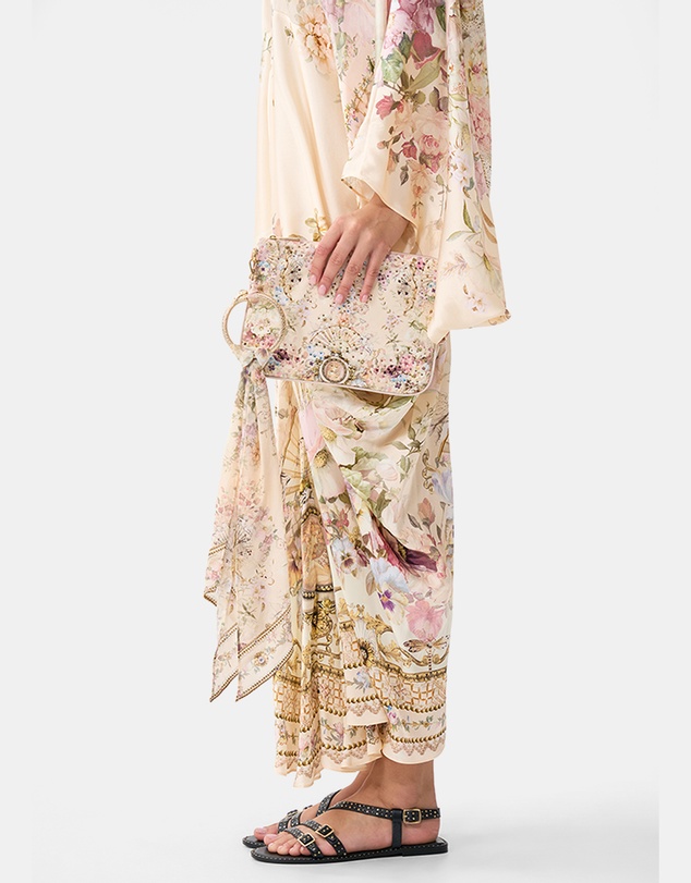 Camilla - Ring Scarf Clutch