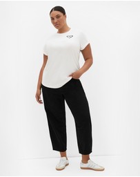 City Chic - Plus size Davina Cotton Tee - ivory