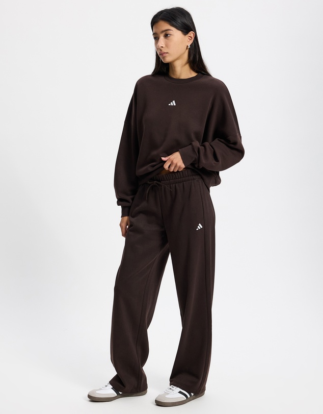 adidas Sportswear - Essentials Small Logo Feel Cozy Open-Hem Pants