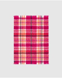 St Albans - Mohair Throw Keira