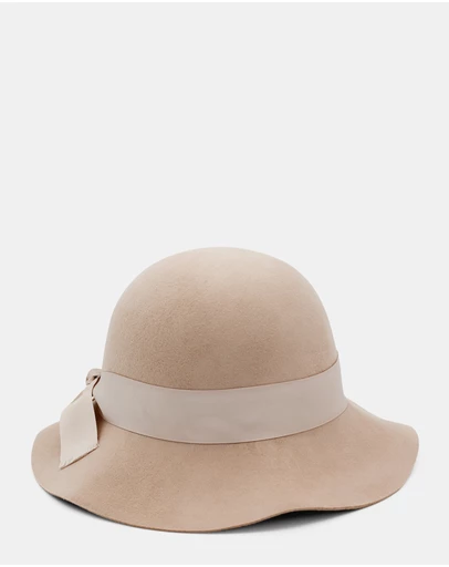 Morgan & Taylor - Julietta Wool Felt Cloche Hat in Beige Sand