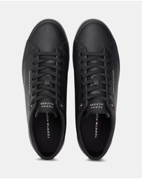 Tommy Hilfiger - TH Hi Vulc Core Low Lth II Ess - Men's
