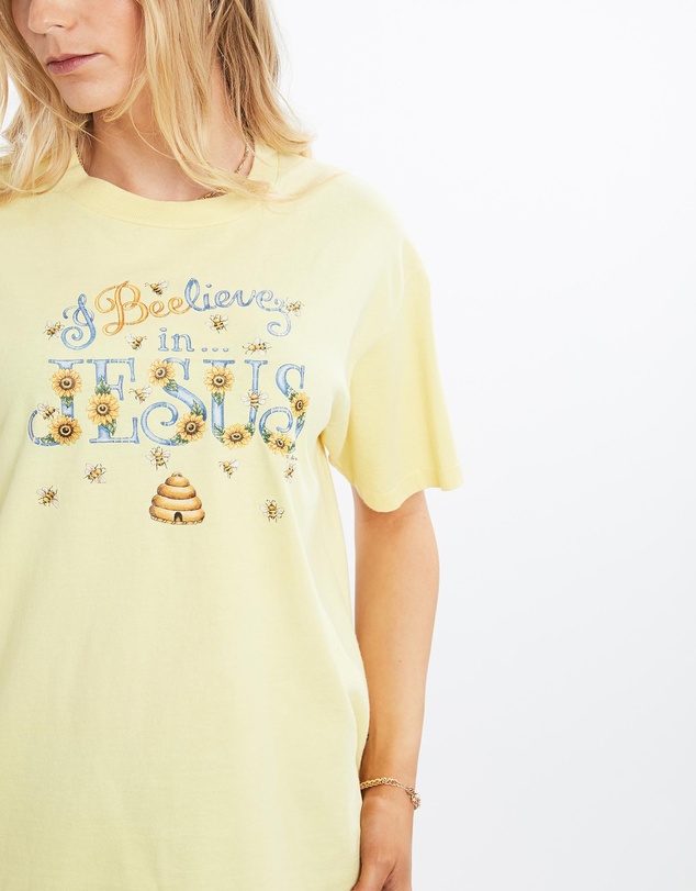 Vintage by The Real Deal - Pre Loved - Vintage 90s Jesus Bee Tee
