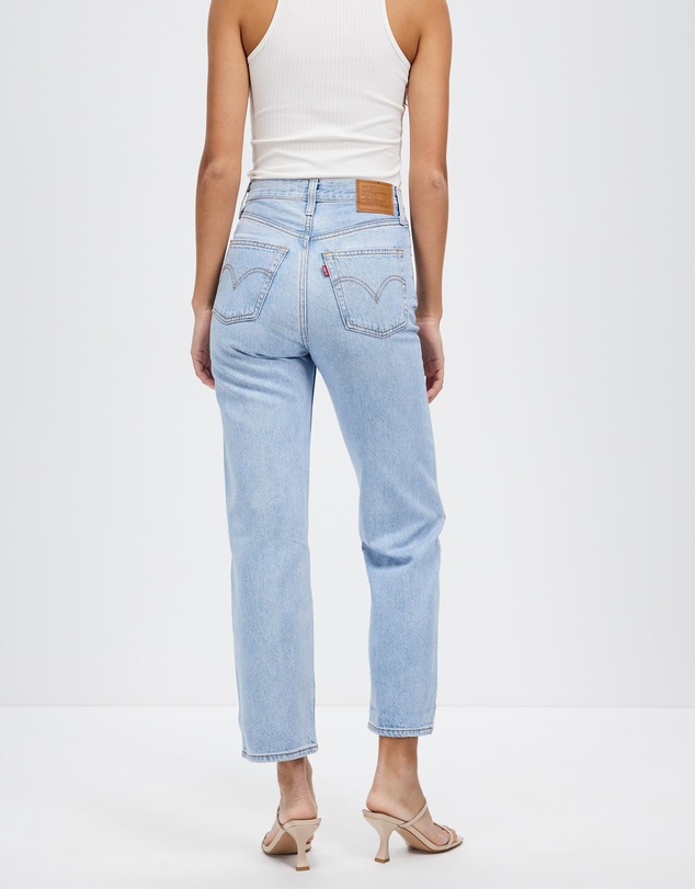Levi's - Ribcage Straight Ankle Jeans