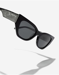 Hawkers Co - HAWKERS - Polarized Granite Dark MANHATTAN Sunglasses for Men and Women UV400