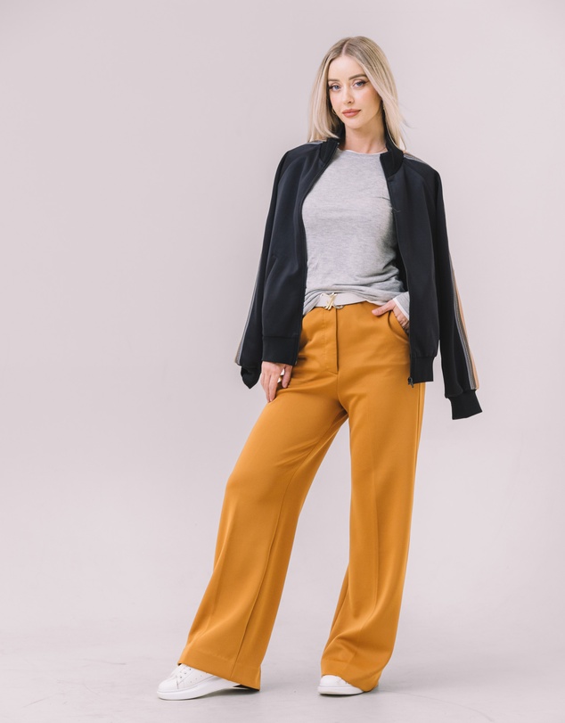 Youmsara - The Freya Wide Leg Knit Pants
