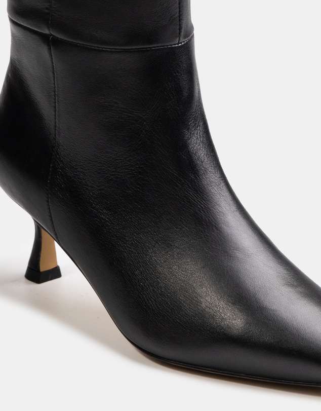 Wittner - Mia Leather Knee High Boots