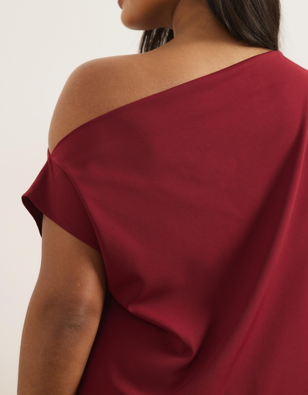 Atmos&Here Curvy - Willow Off Shoulder Top