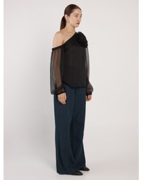 Fate + Becker - Aveline One Shoulder Flower Top