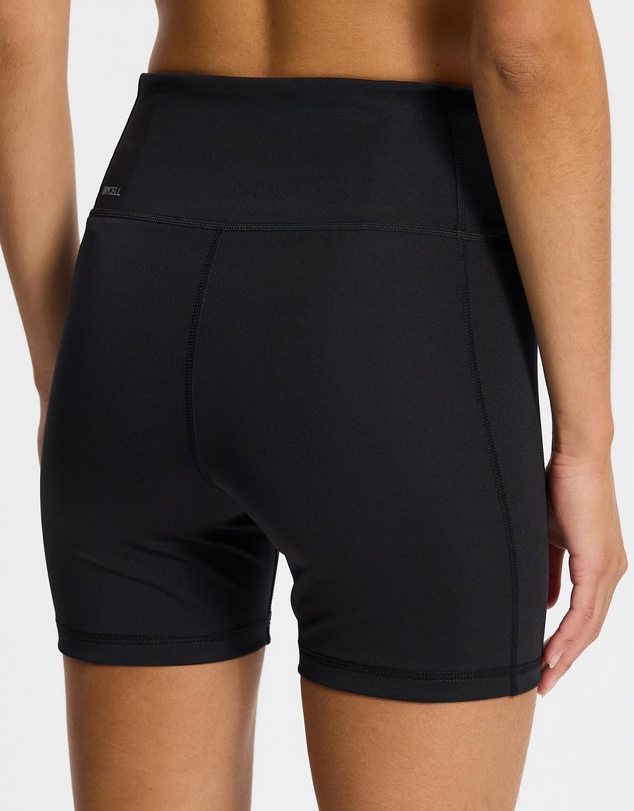 Puma - TAD Essentials High Waisted 5-Inch Short Tights