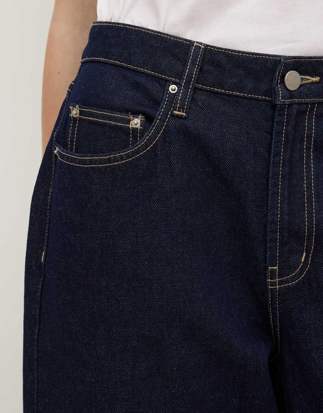 Assembly Label - High Rise Barrel Jeans