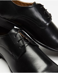 Staple Superior - Charles Leather Derby