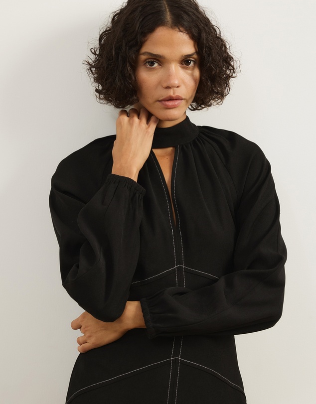Atmos&Here - Raven Long Sleeve Maxi Dress
