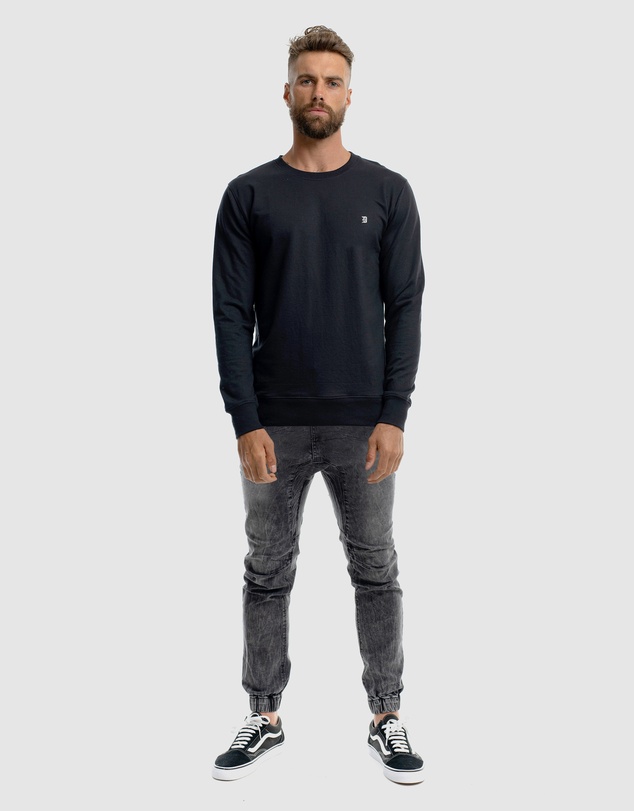 DVNT - Classic Embroidery Crewneck