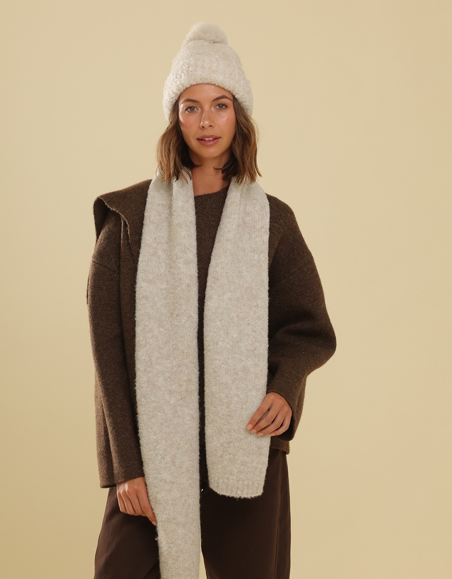 Morgan & Taylor - Elsie Boucle Beanie in White Cream