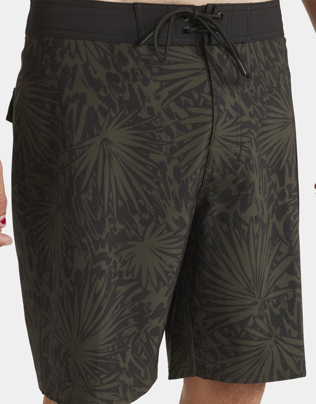 RVCA - Mens VA Trunk Print 19