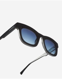 Hawkers Co - HAWKERS X Pierre Gasly - Grid Black Sunglasses for Men and Women
