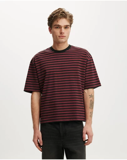 Cotton On - Cropped Fit T-Shirt