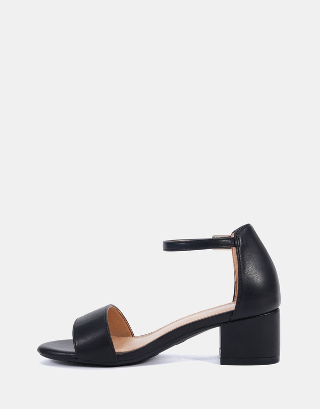 Clarks - Trixy Black