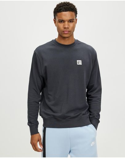 Dark Smoke Grey