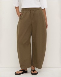 Assembly Label - Lola Barrel Pants