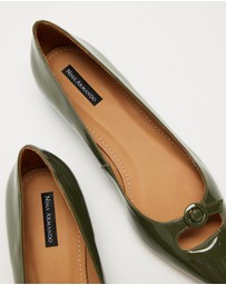 Nina Armando - Luiza II Flats