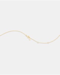 Michael Hill - Pendant with Opal in 10kt Yellow Gold