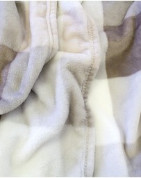 Bambury - Charlie Checkered Ultraplush Blanket